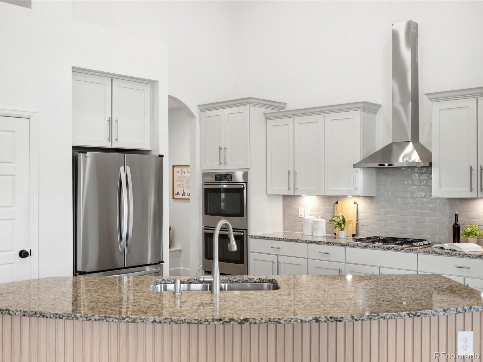 MLS Image #5 for 950  sumner way,erie, Colorado