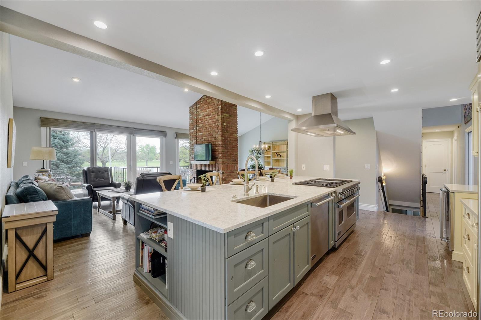 MLS Image #10 for 4137 s sheridan boulevard,denver, Colorado