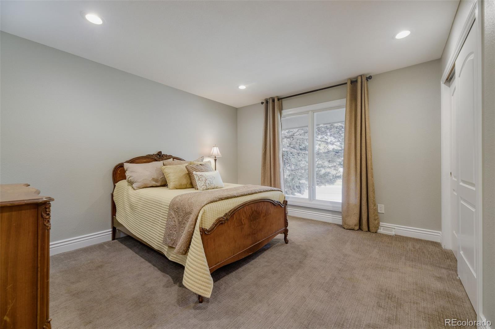 MLS Image #18 for 4137 s sheridan boulevard,denver, Colorado