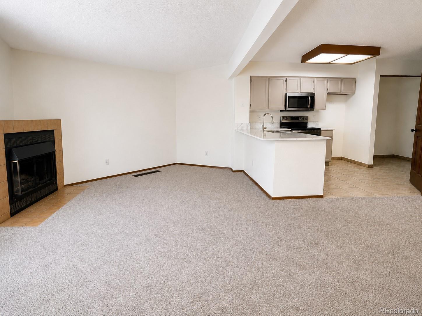MLS Image #4 for 810 s vance street,lakewood, Colorado