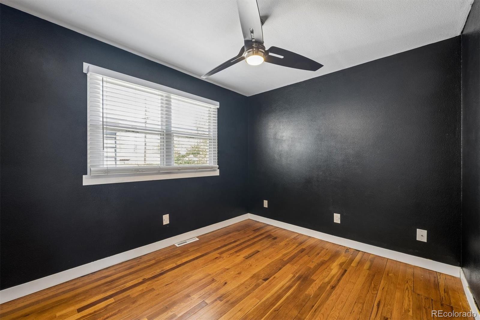 MLS Image #14 for 1885 w berkeley place,denver, Colorado