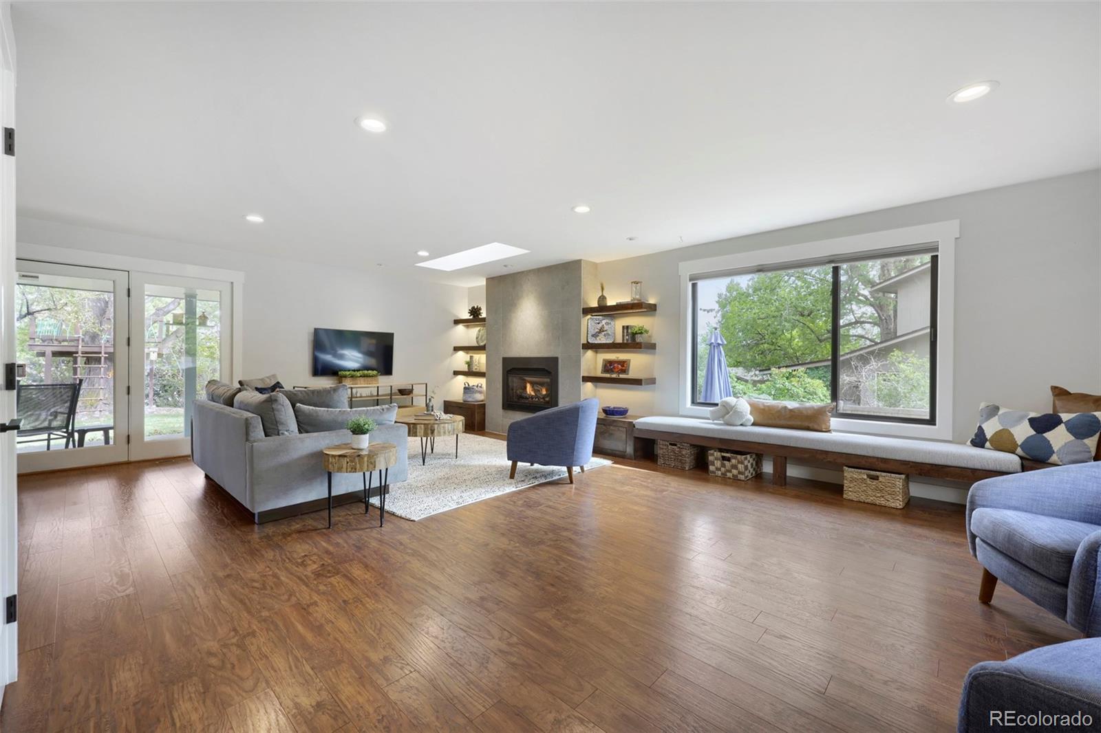 MLS Image #5 for 2578 s dover way,lakewood, Colorado