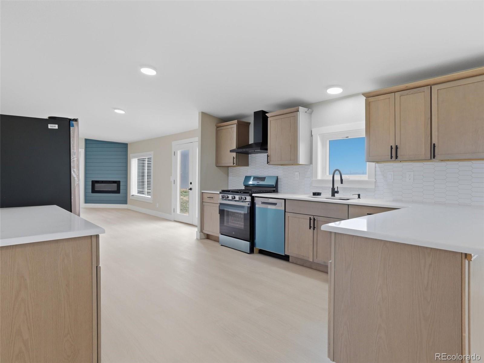 MLS Image #6 for 3750 s enoch road,colorado springs, Colorado