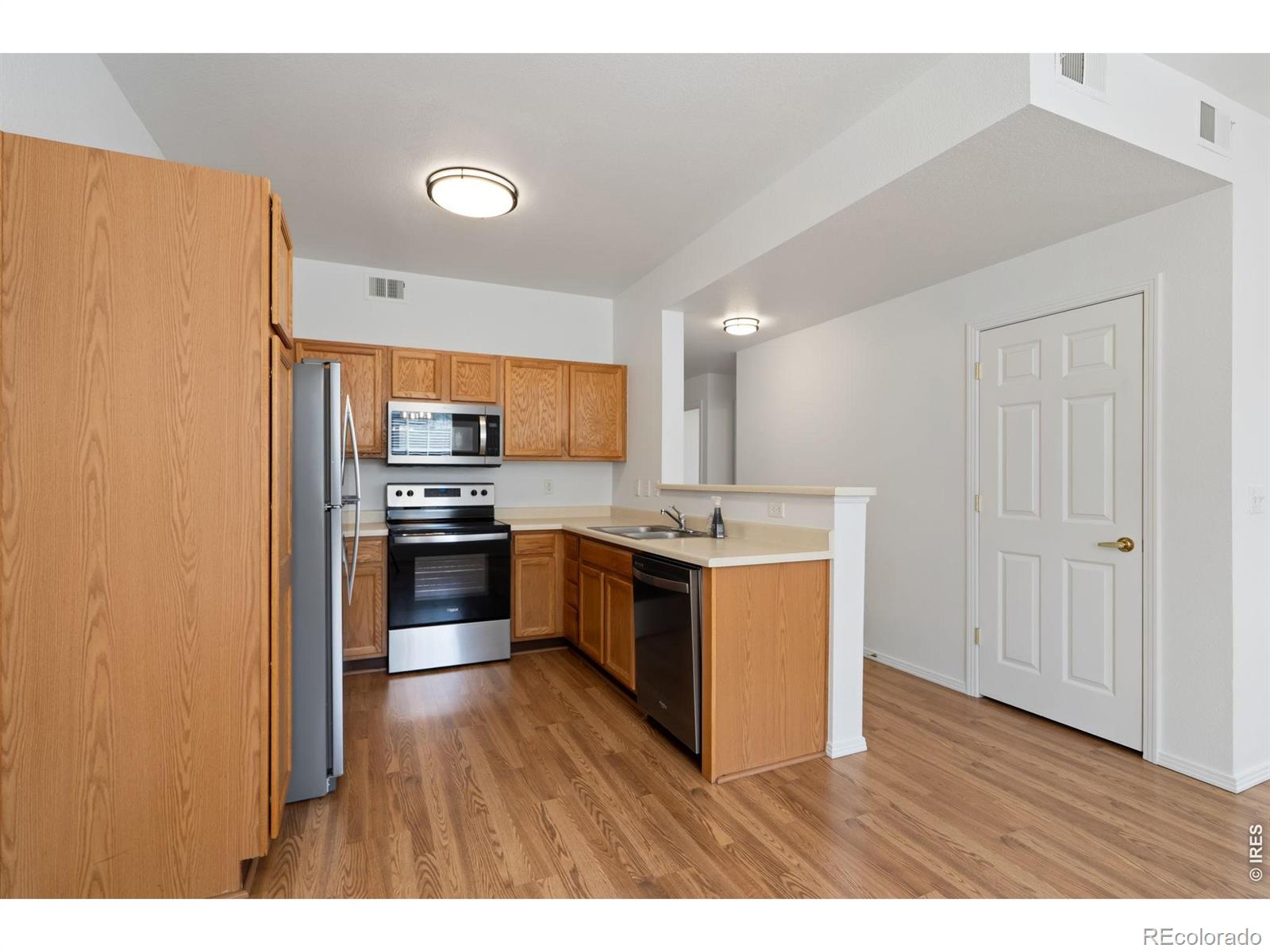 MLS Image #10 for 3002 w elizabeth street,fort collins, Colorado