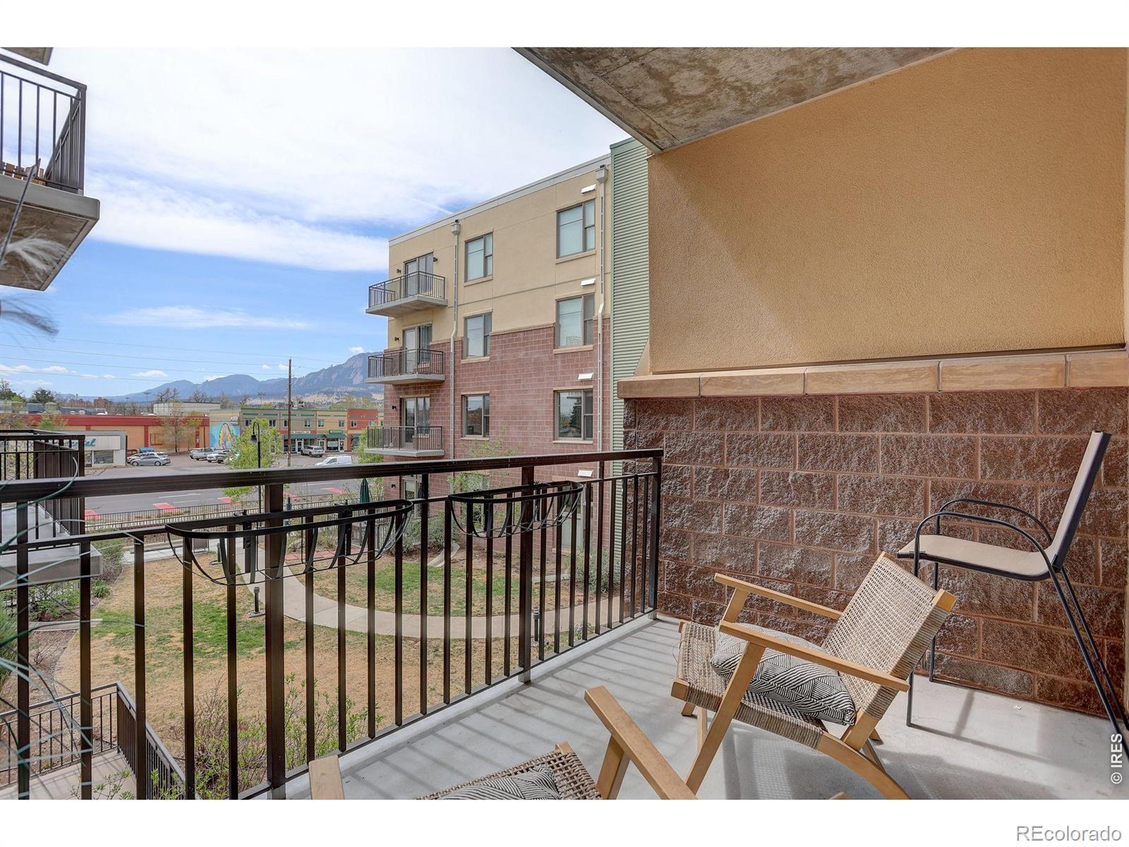 MLS Image #19 for 3301  arapahoe avenue,boulder, Colorado