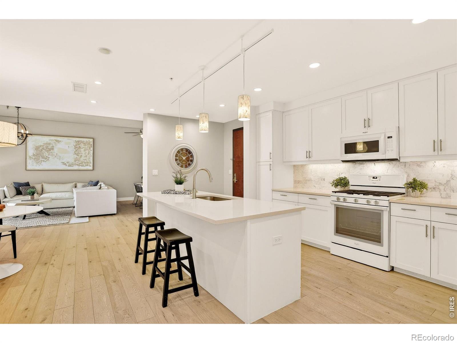 MLS Image #4 for 3301  arapahoe avenue,boulder, Colorado