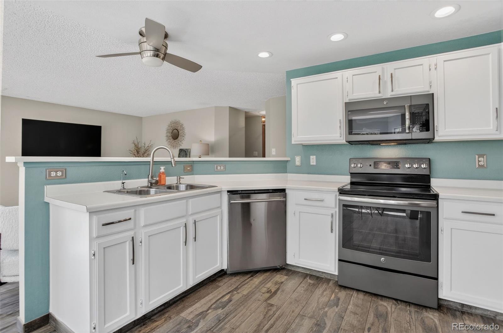 MLS Image #2 for 5242 e 123rd court,thornton, Colorado