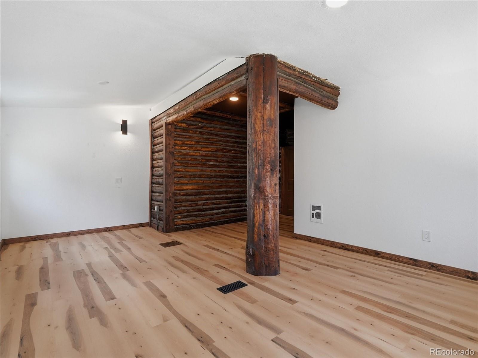 MLS Image #13 for 21628  taos road,indian hills, Colorado