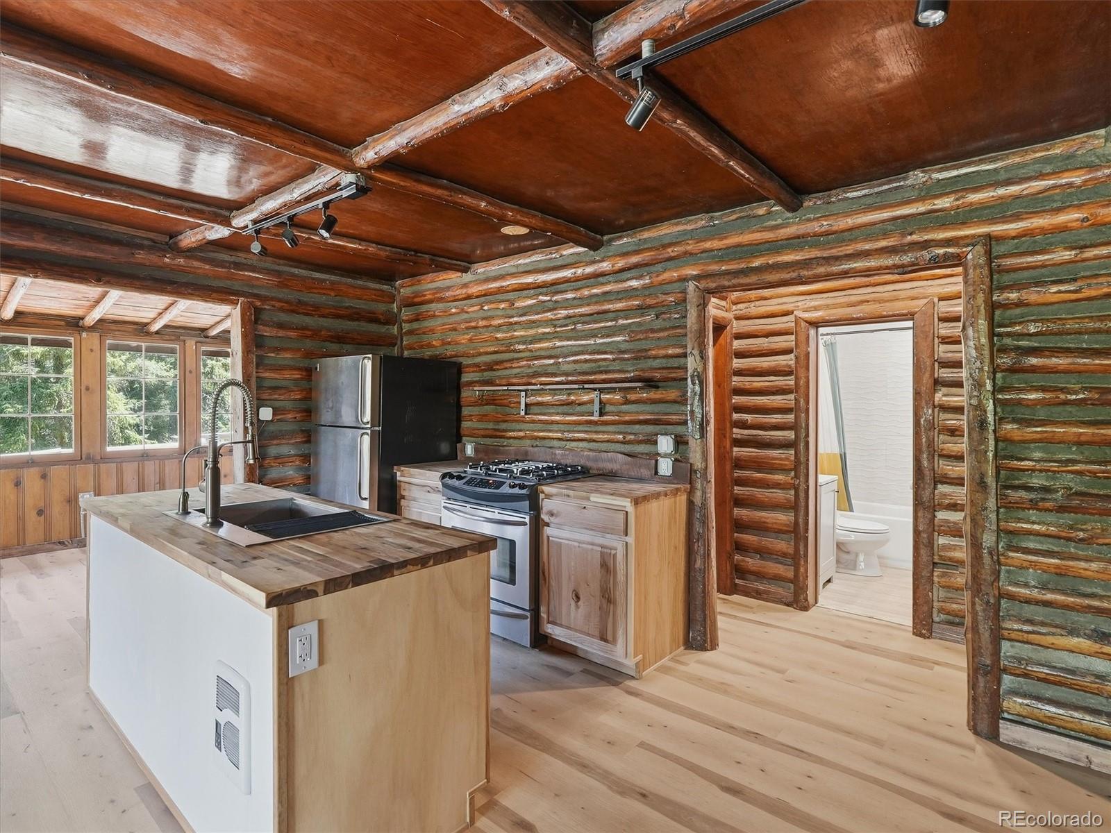 MLS Image #9 for 21628  taos road,indian hills, Colorado
