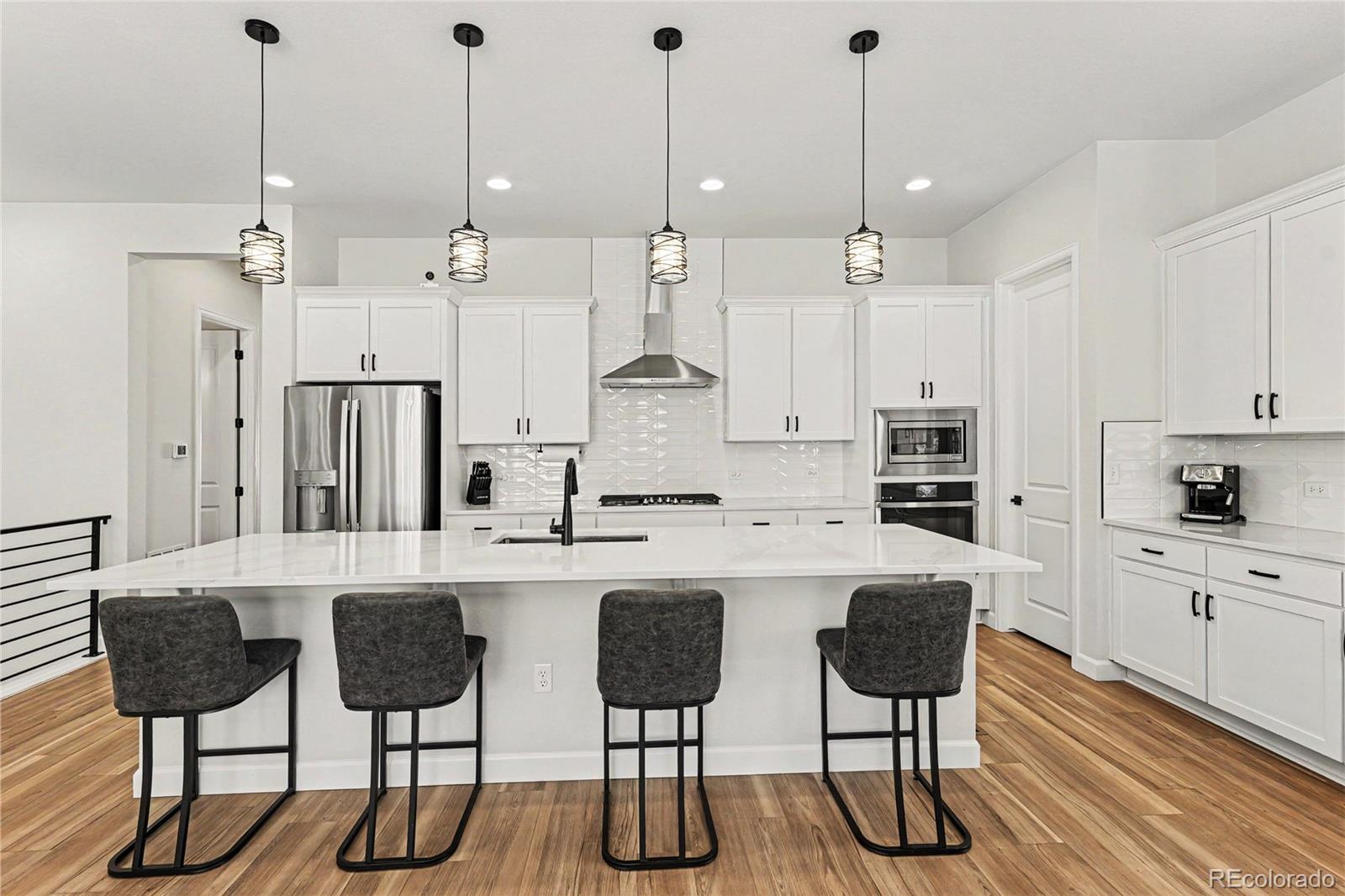 MLS Image #2 for 4044  haleyville court,aurora, Colorado