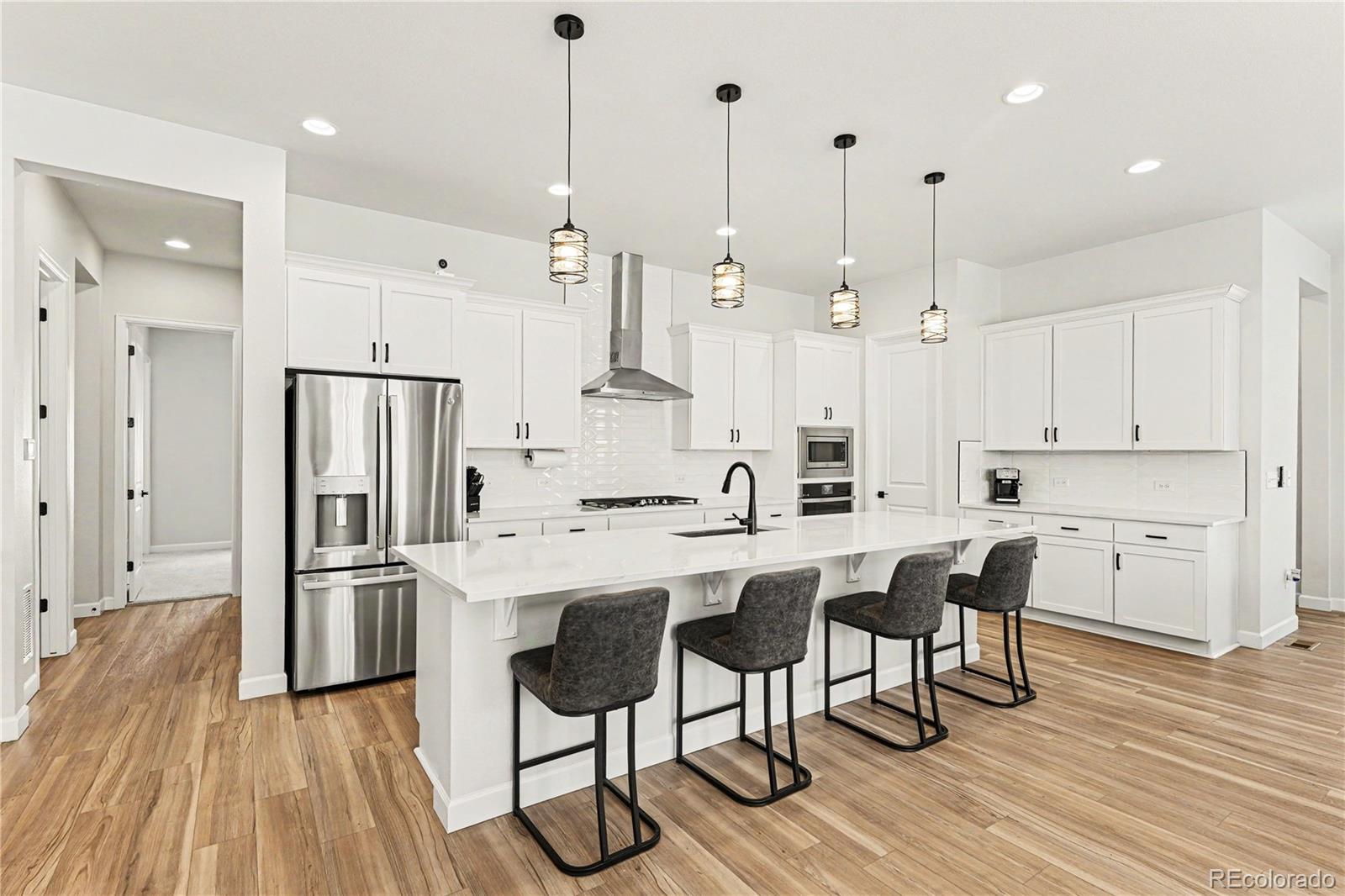 MLS Image #3 for 4044  haleyville court,aurora, Colorado