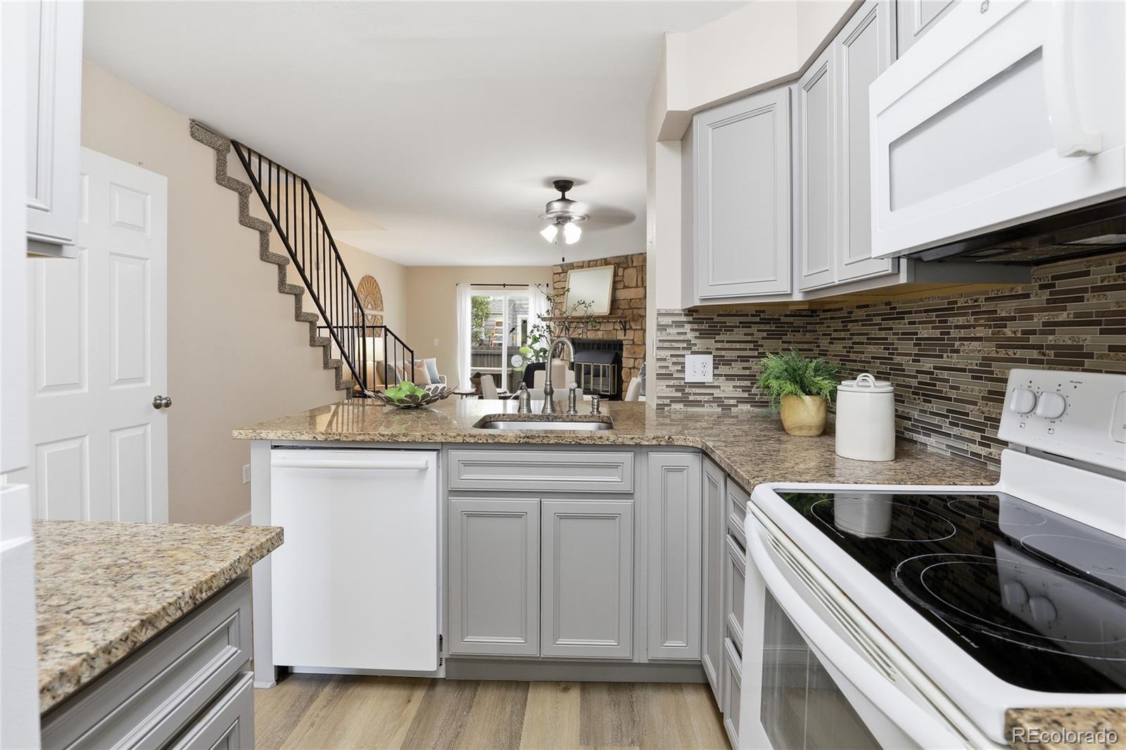 MLS Image #3 for 19761  summerset lane,parker, Colorado