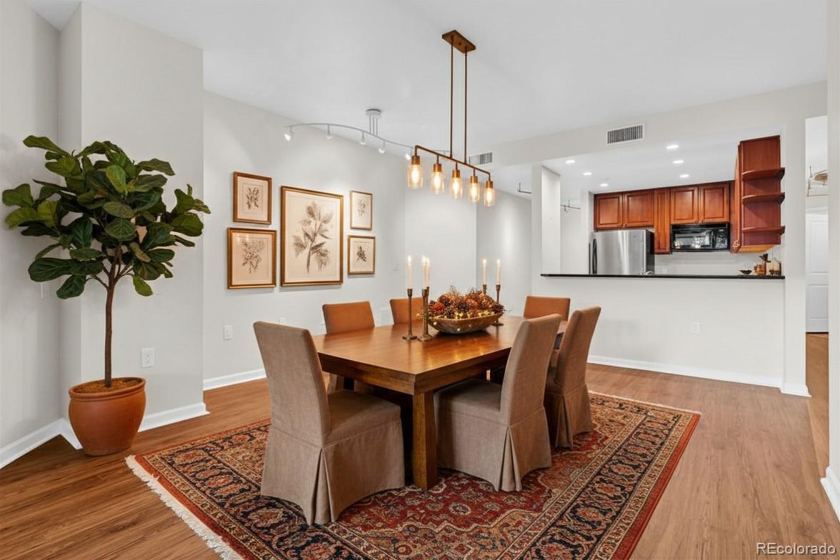 MLS Image #1 for 925 n lincoln street,denver, Colorado