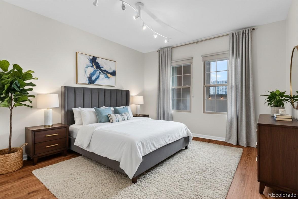 MLS Image #8 for 925 n lincoln street,denver, Colorado