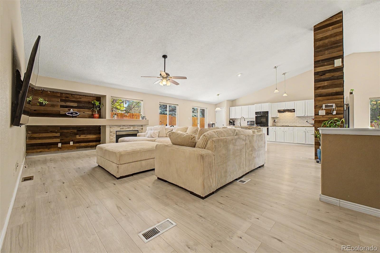MLS Image #10 for 13122  summit grove parkway,thornton, Colorado