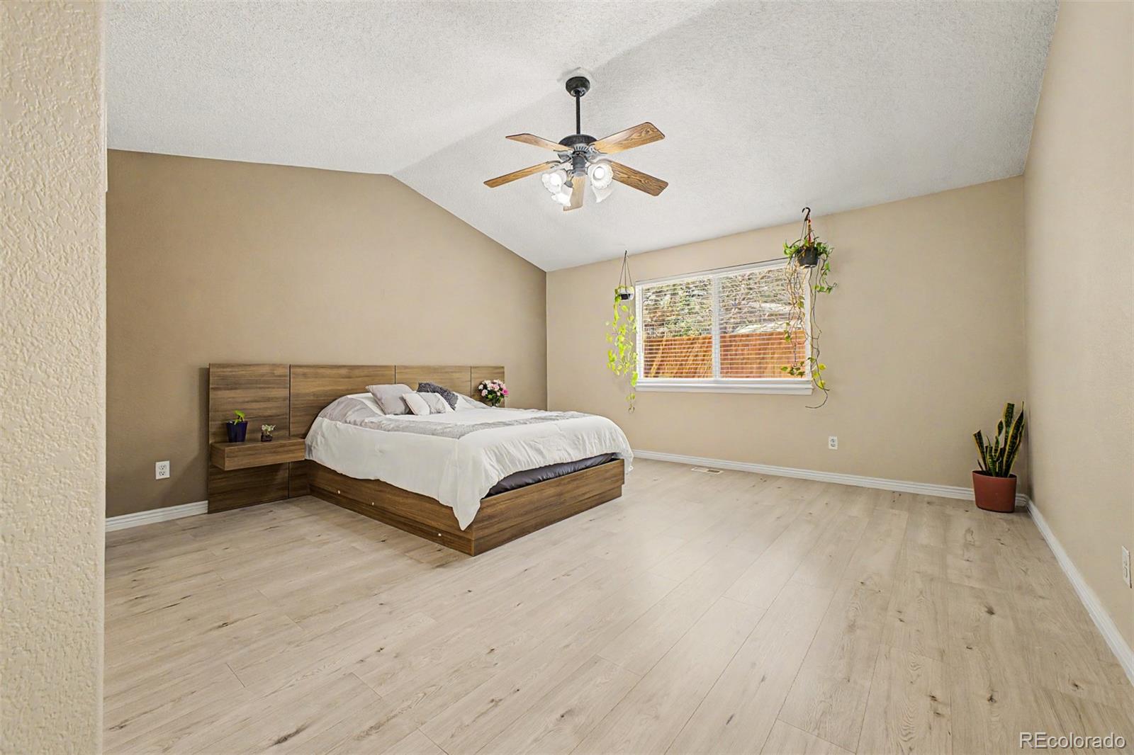 MLS Image #13 for 13122  summit grove parkway,thornton, Colorado