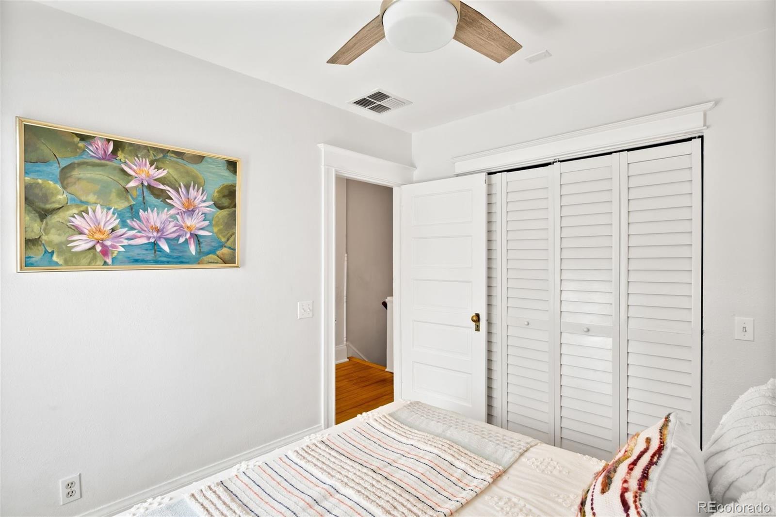 MLS Image #13 for 544 n pearl street,denver, Colorado