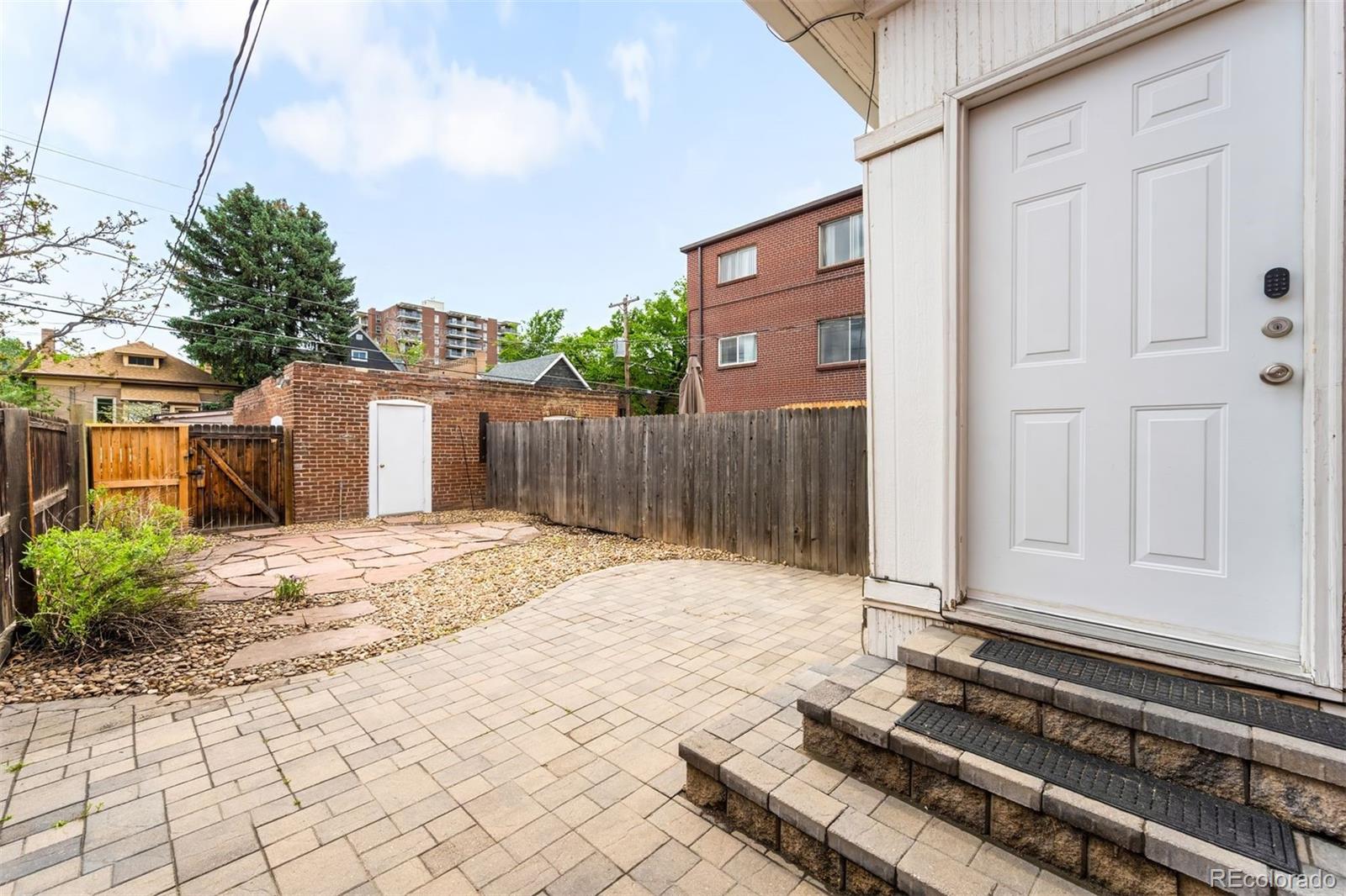 MLS Image #22 for 544 n pearl street,denver, Colorado