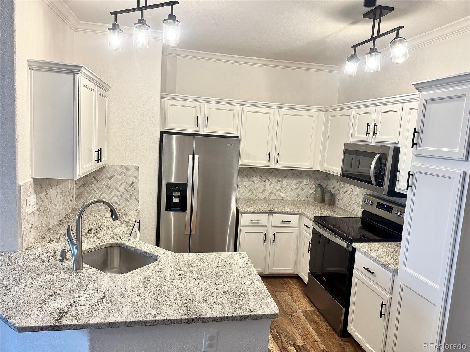 MLS Image #11 for 1155 s alton street,denver, Colorado