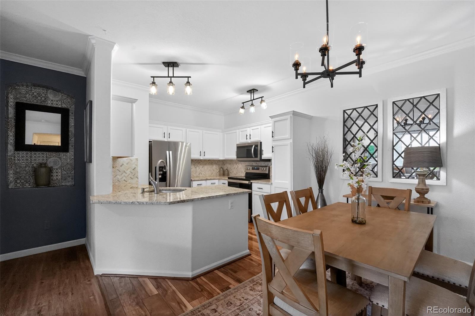 MLS Image #14 for 1155 s alton street,denver, Colorado