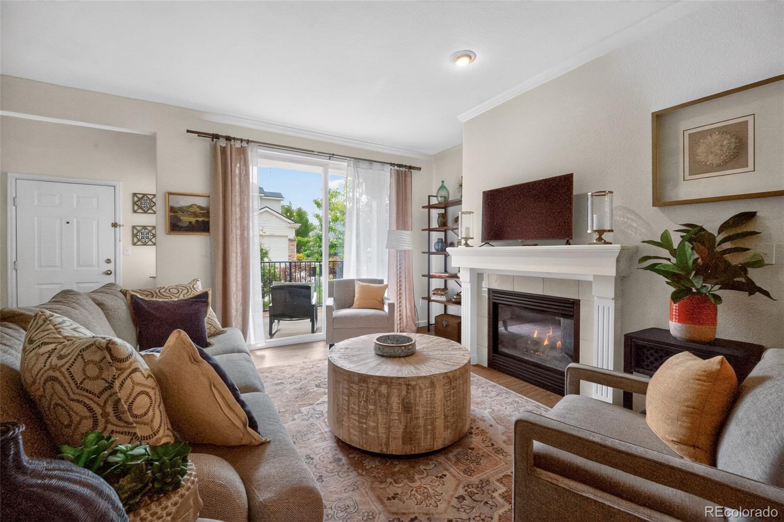 MLS Image #7 for 1155 s alton street,denver, Colorado