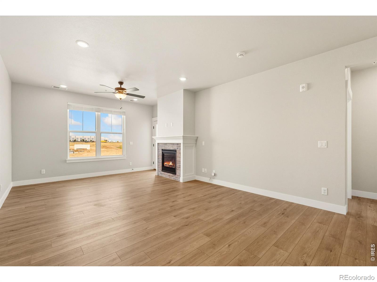 MLS Image #4 for 4260  vulcan creek drive,loveland, Colorado
