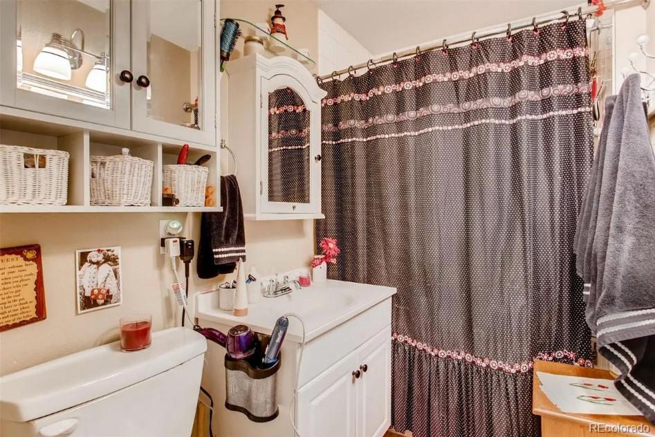 MLS Image #9 for 5850 s curtice street,littleton, Colorado