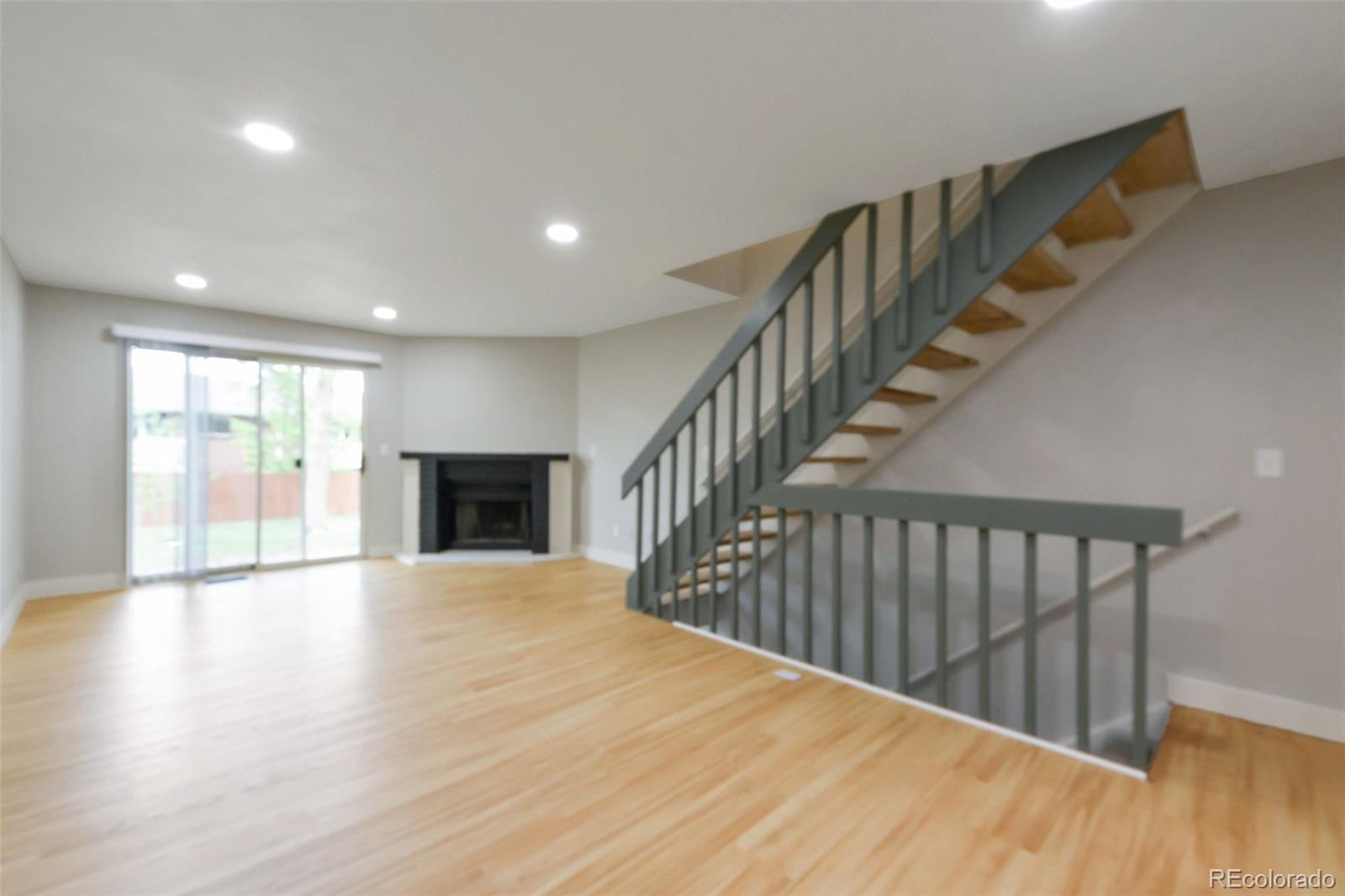 MLS Image #3 for 11149 w 17th avenue,lakewood, Colorado