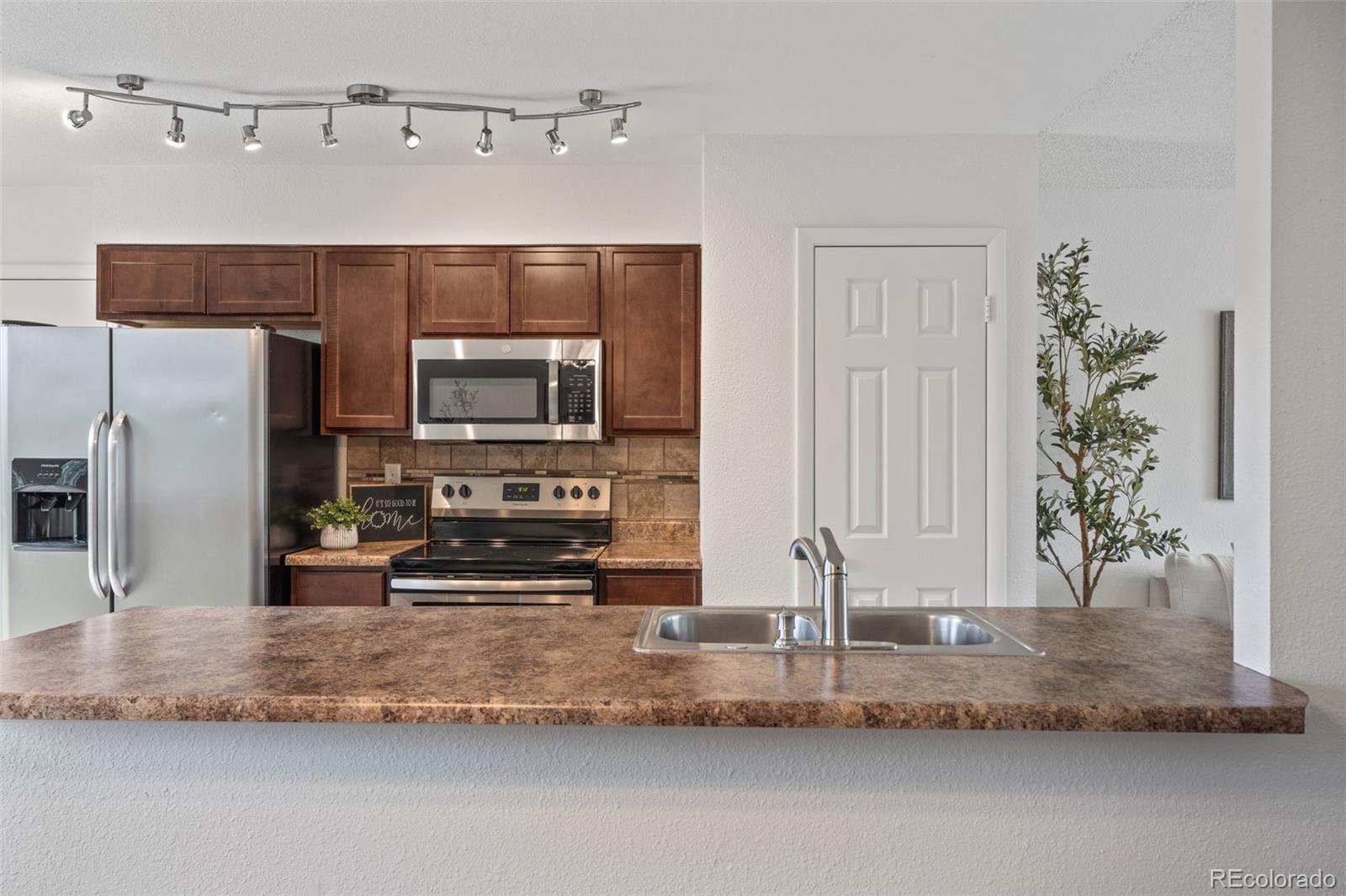 MLS Image #13 for 1615  baylor drive,colorado springs, Colorado
