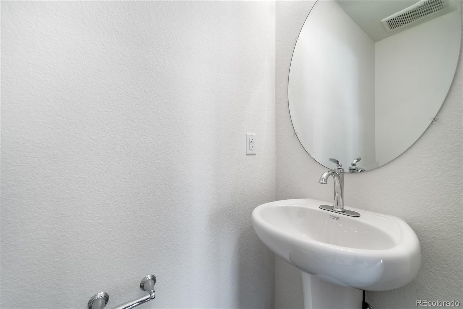MLS Image #10 for 3428  baltin road,johnstown, Colorado