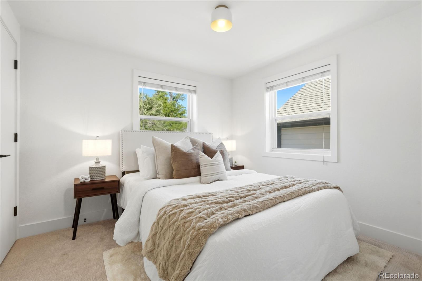 MLS Image #15 for 6005 s sycamore street,littleton, Colorado