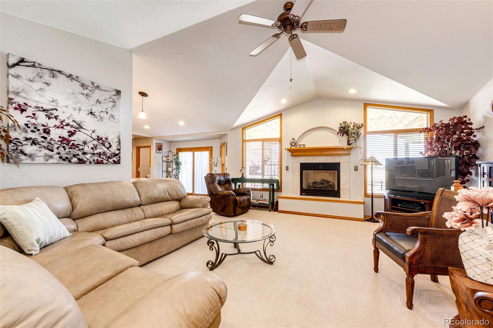 MLS Image #20 for 859  shoshone street,strasburg, Colorado
