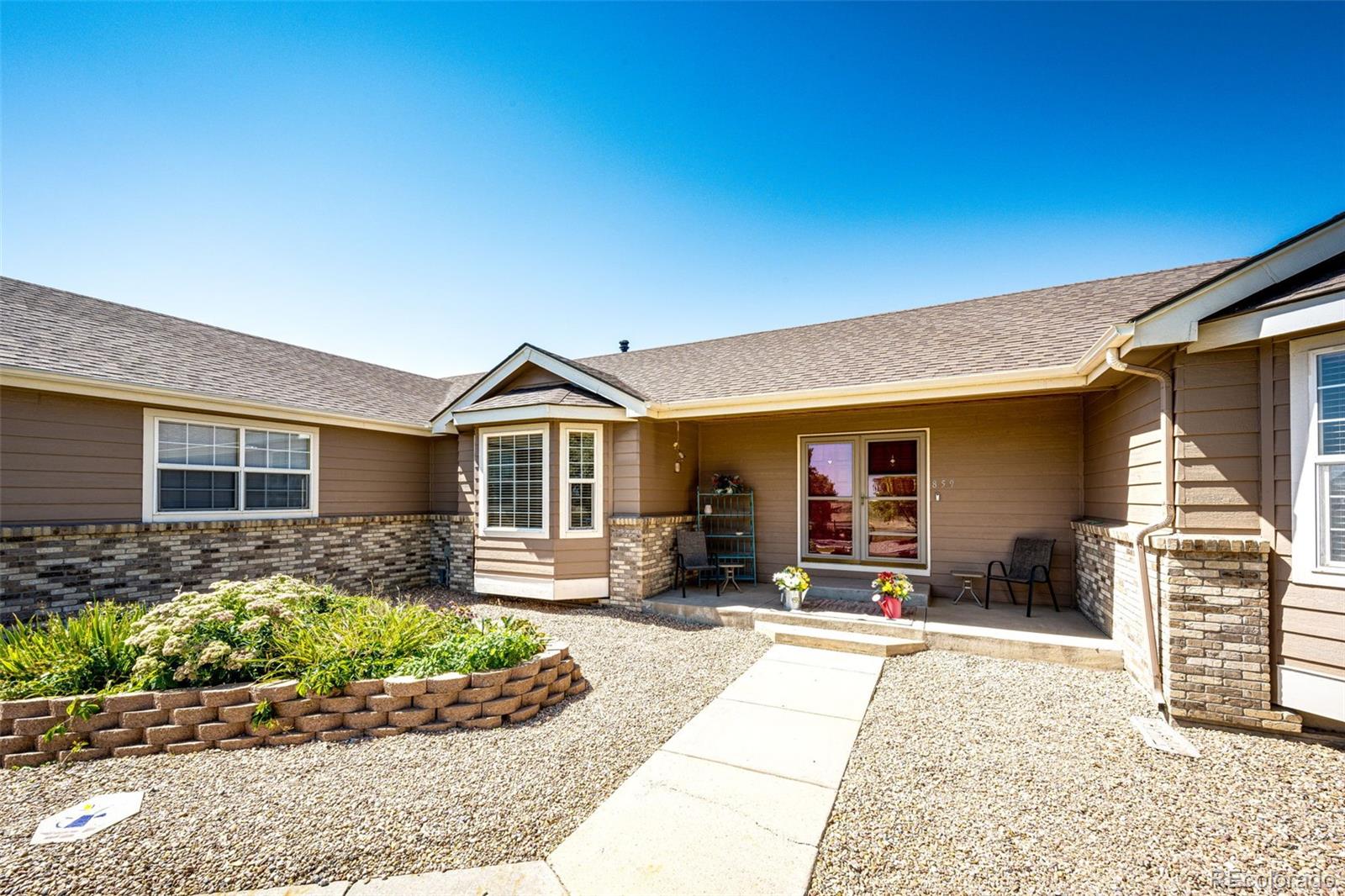 MLS Image #40 for 859  shoshone street,strasburg, Colorado
