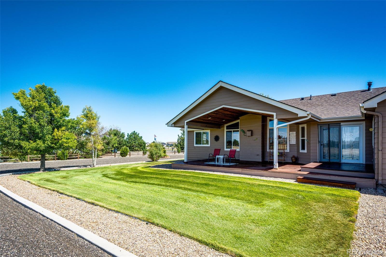 MLS Image #41 for 859  shoshone street,strasburg, Colorado