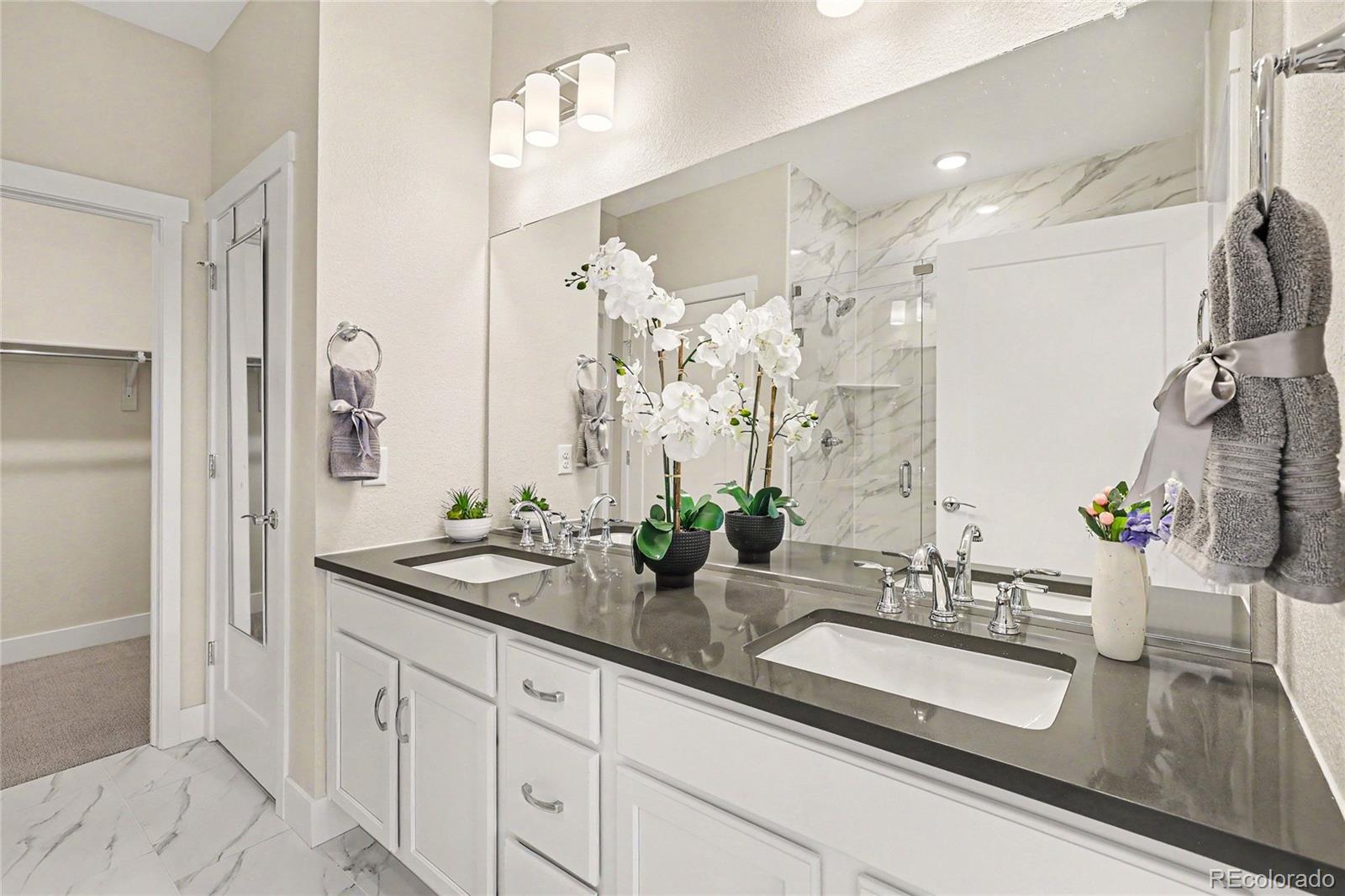 MLS Image #14 for 6874  zuni court,denver, Colorado