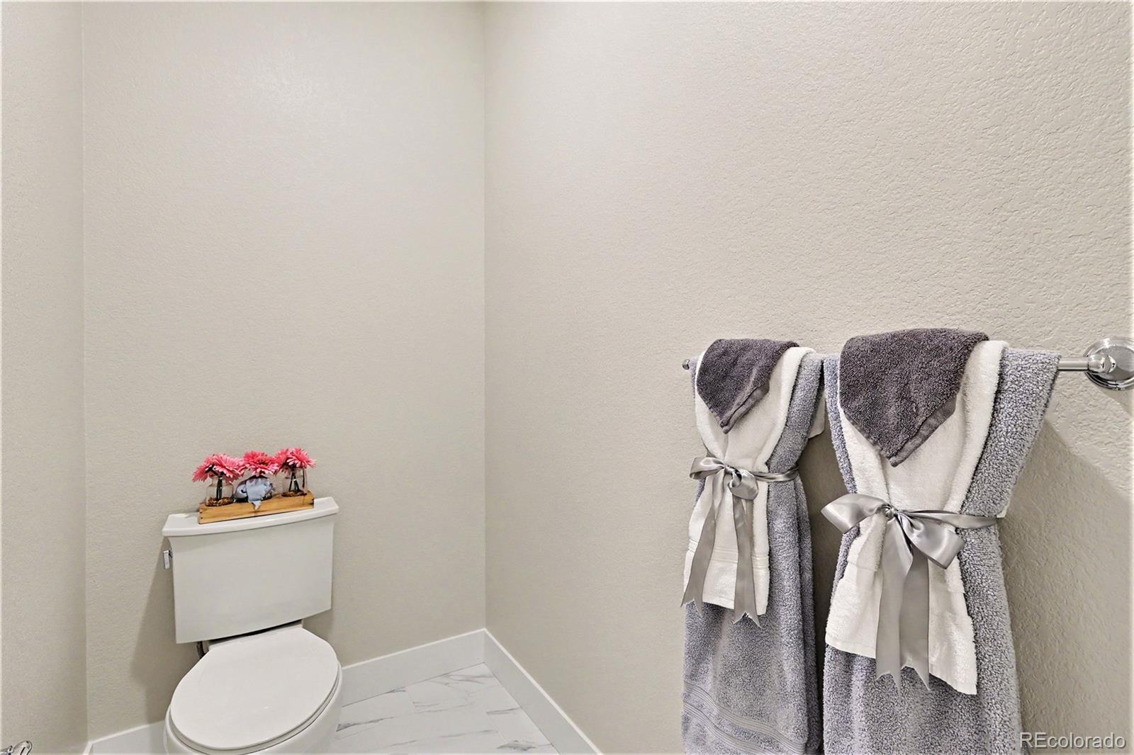 MLS Image #16 for 6874  zuni court,denver, Colorado