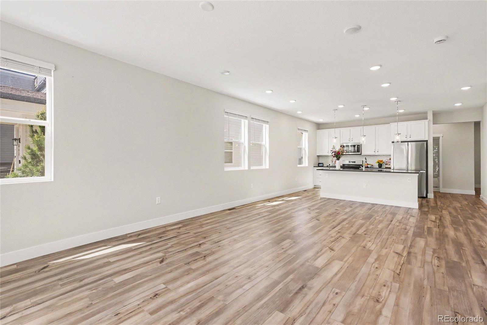 MLS Image #4 for 6874  zuni court,denver, Colorado