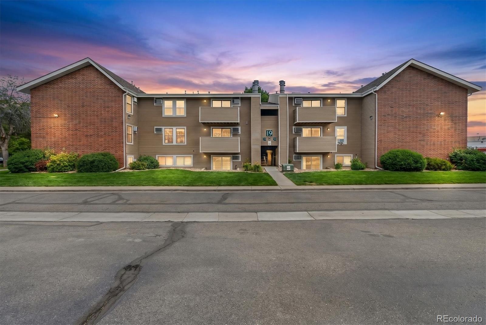 MLS Image #0 for 10150 e virginia avenue 19-102,denver, Colorado