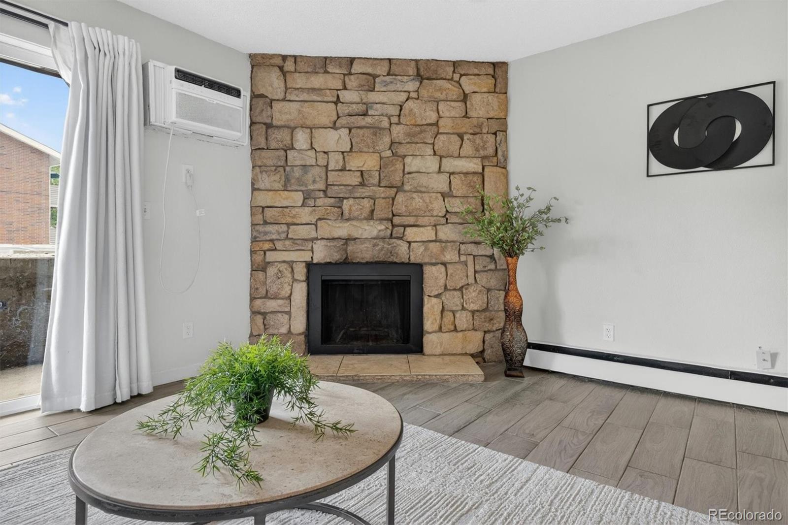 MLS Image #7 for 10150 e virginia avenue 19-102,denver, Colorado