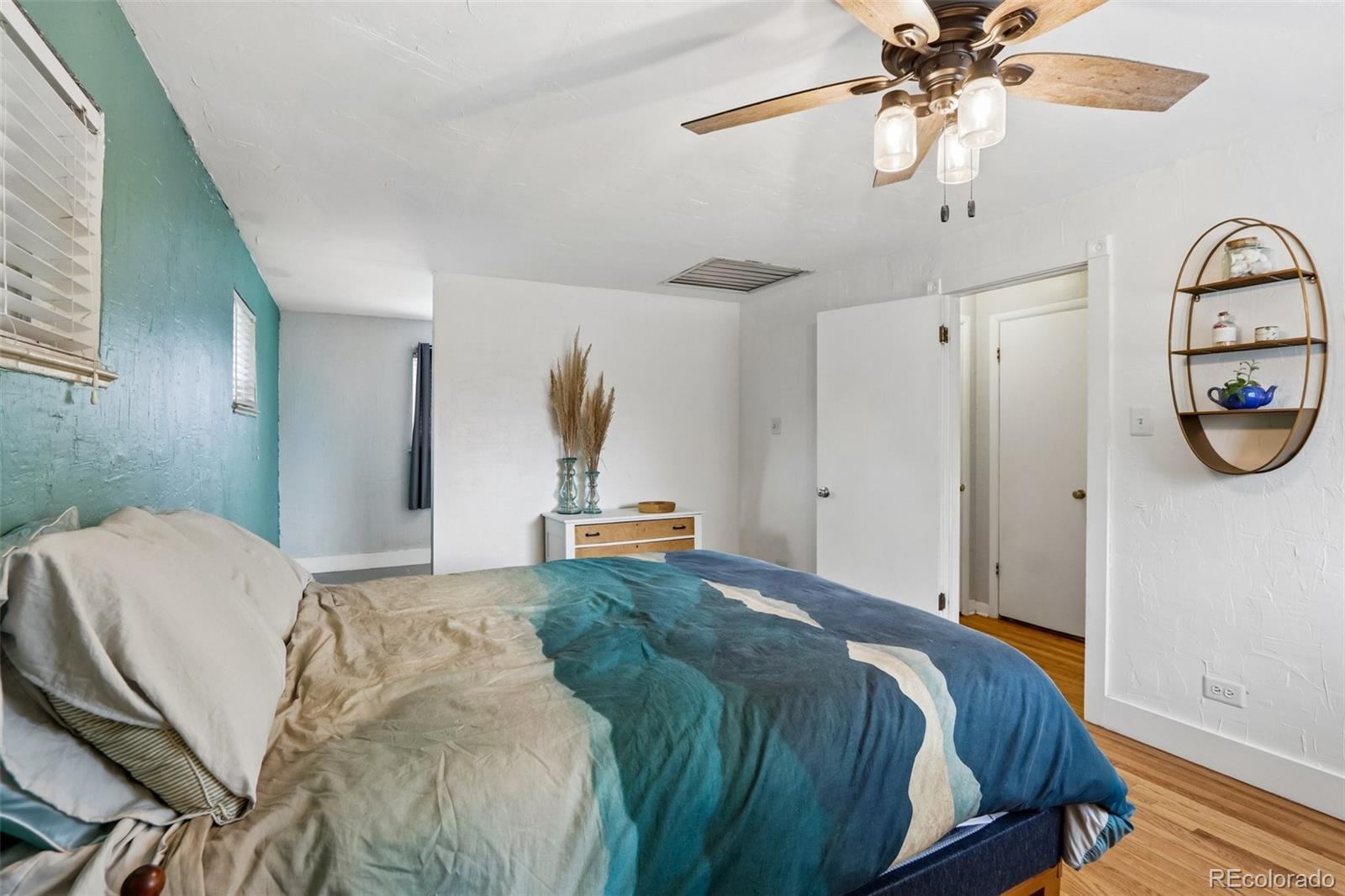 MLS Image #16 for 1694 s wolff street,denver, Colorado