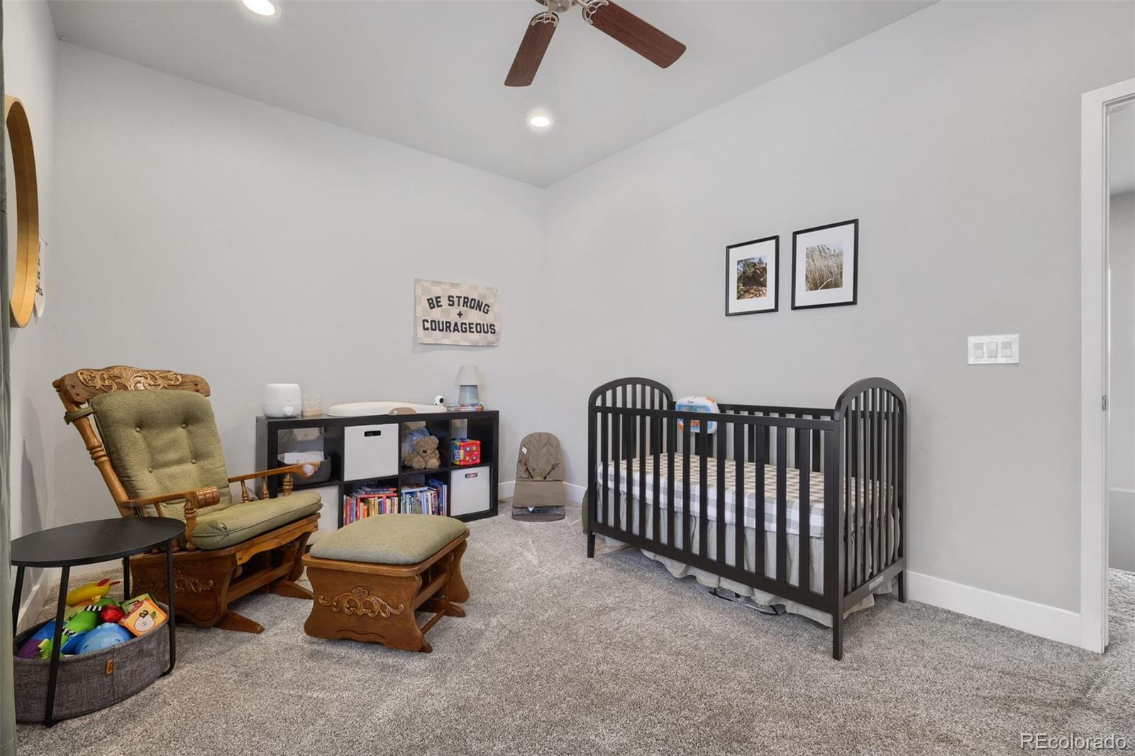 MLS Image #16 for 5309  sky top lane,colorado springs, Colorado