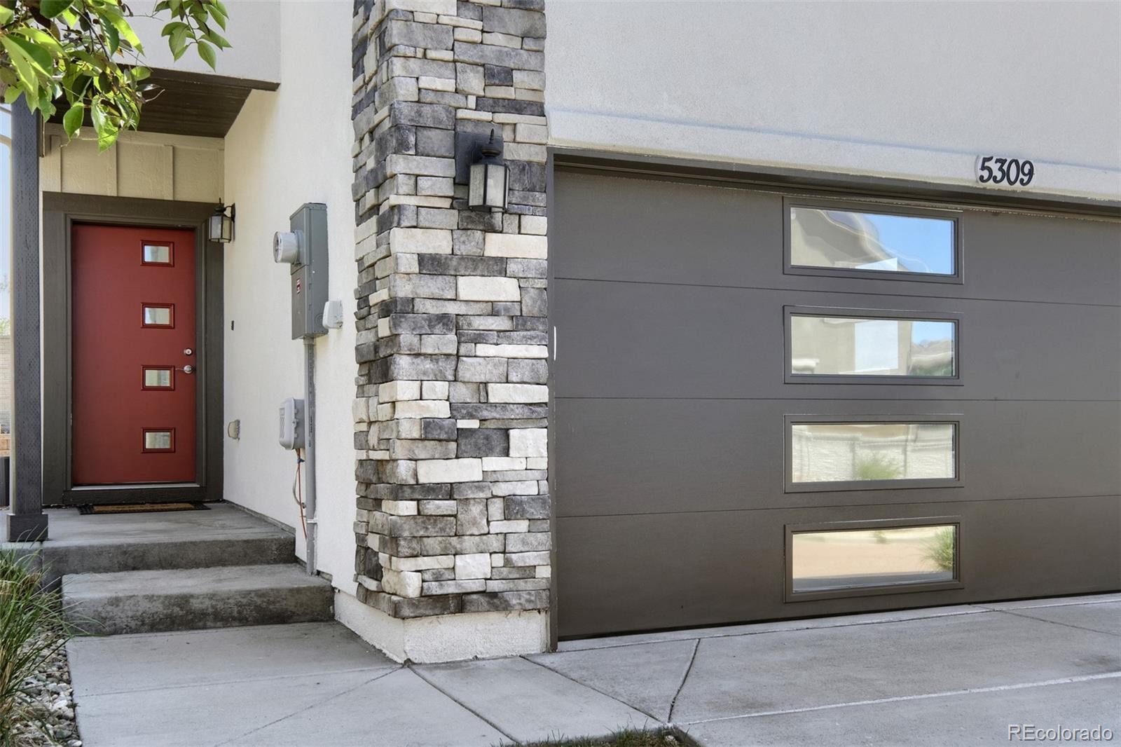 MLS Image #2 for 5309  sky top lane,colorado springs, Colorado