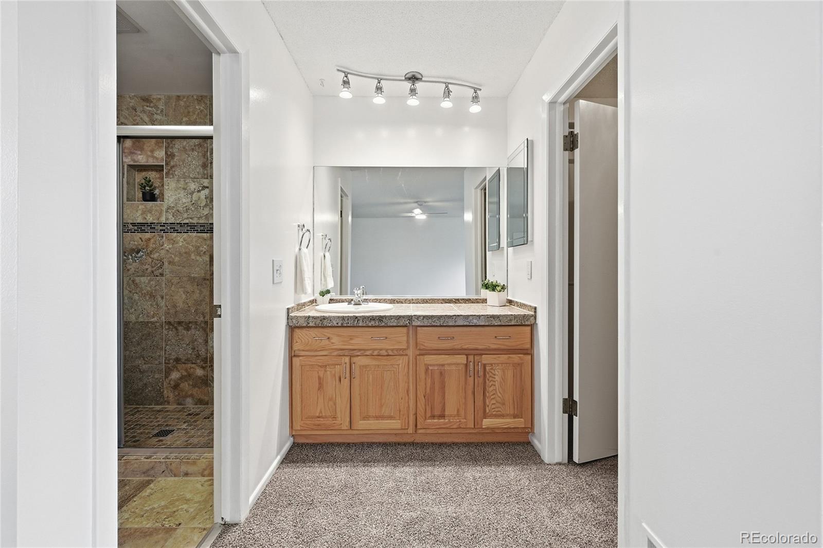 MLS Image #21 for 2770 s heather gardens way,aurora, Colorado