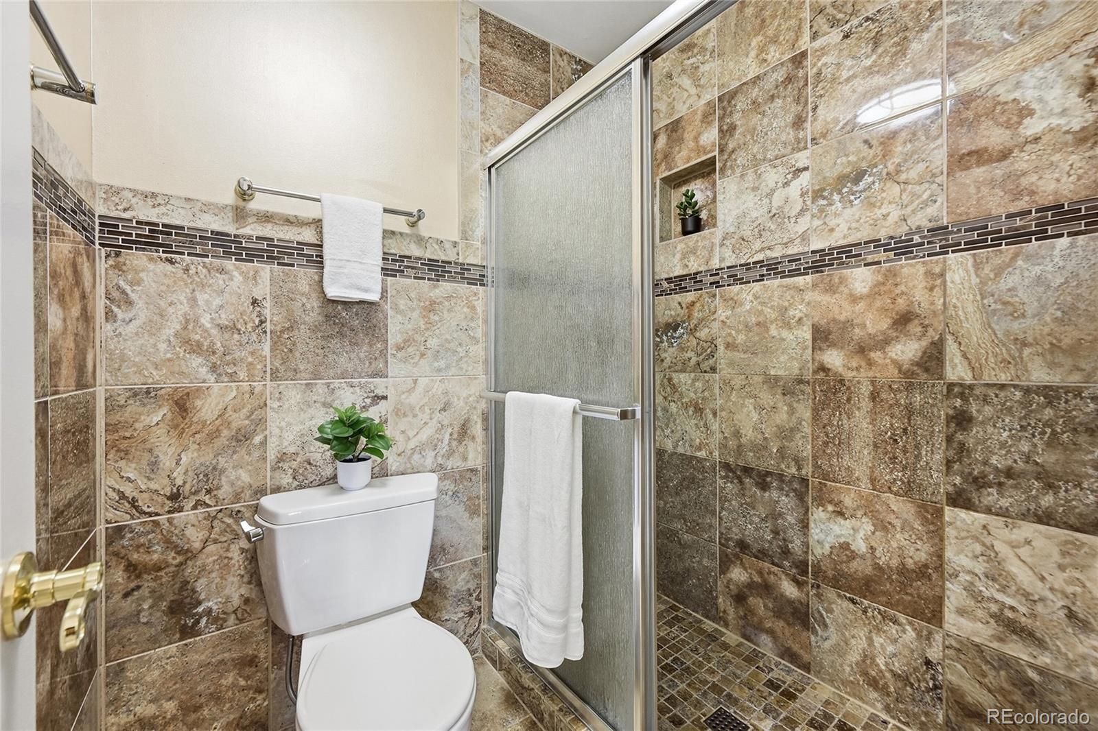 MLS Image #22 for 2770 s heather gardens way,aurora, Colorado