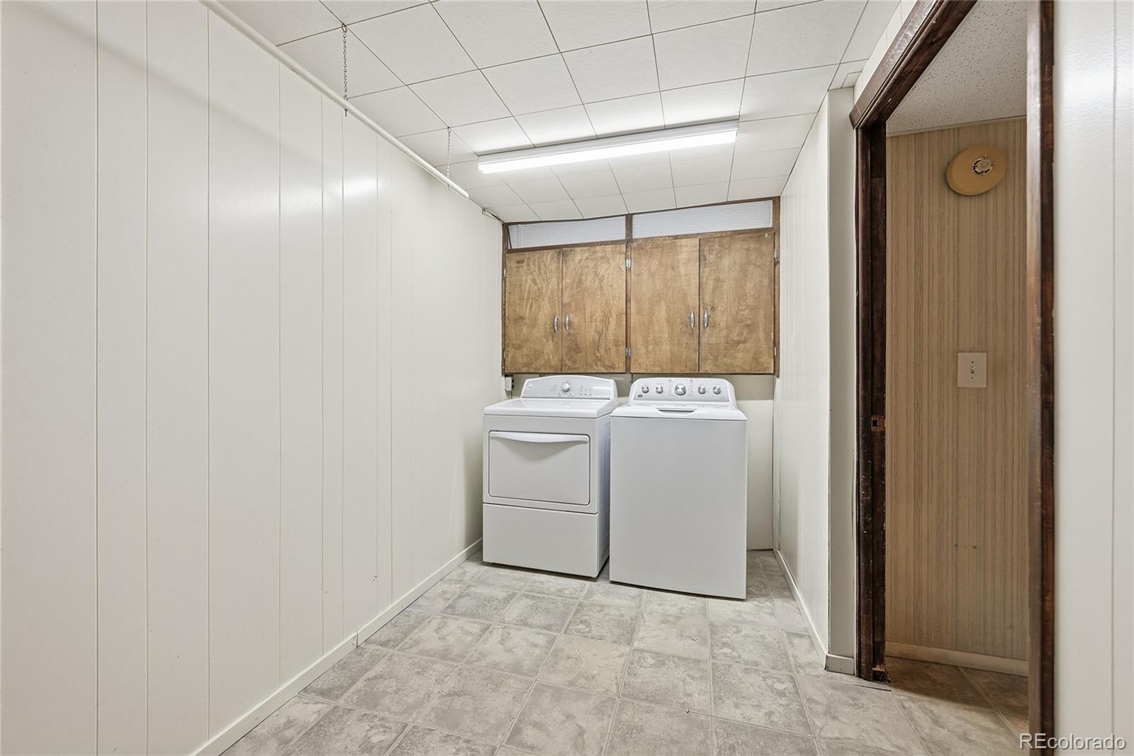 MLS Image #23 for 2770 s heather gardens way,aurora, Colorado