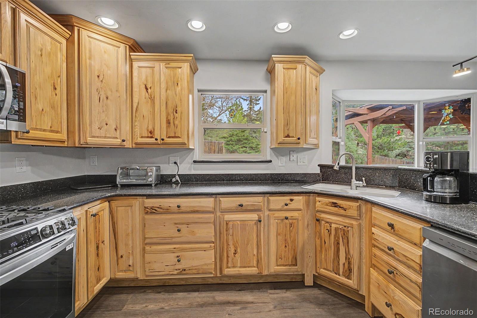 MLS Image #14 for 130 e mikado drive,colorado springs, Colorado