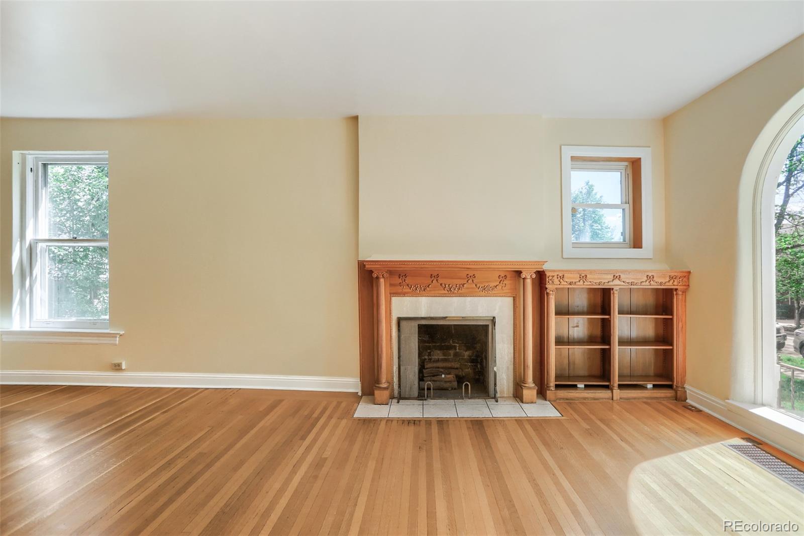 MLS Image #14 for 684 n downing street,denver, Colorado