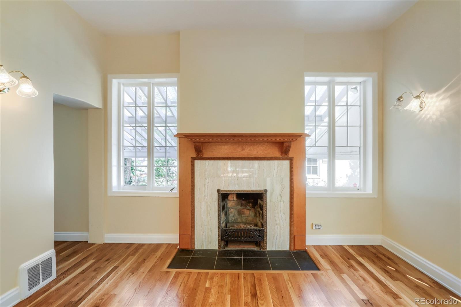 MLS Image #15 for 684 n downing street,denver, Colorado
