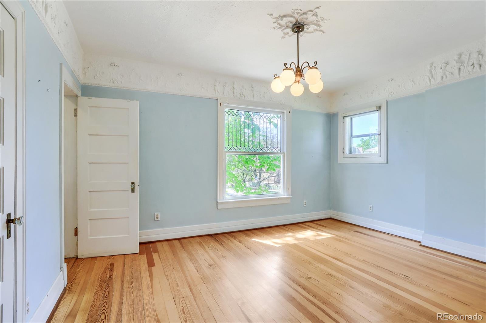 MLS Image #16 for 684 n downing street,denver, Colorado