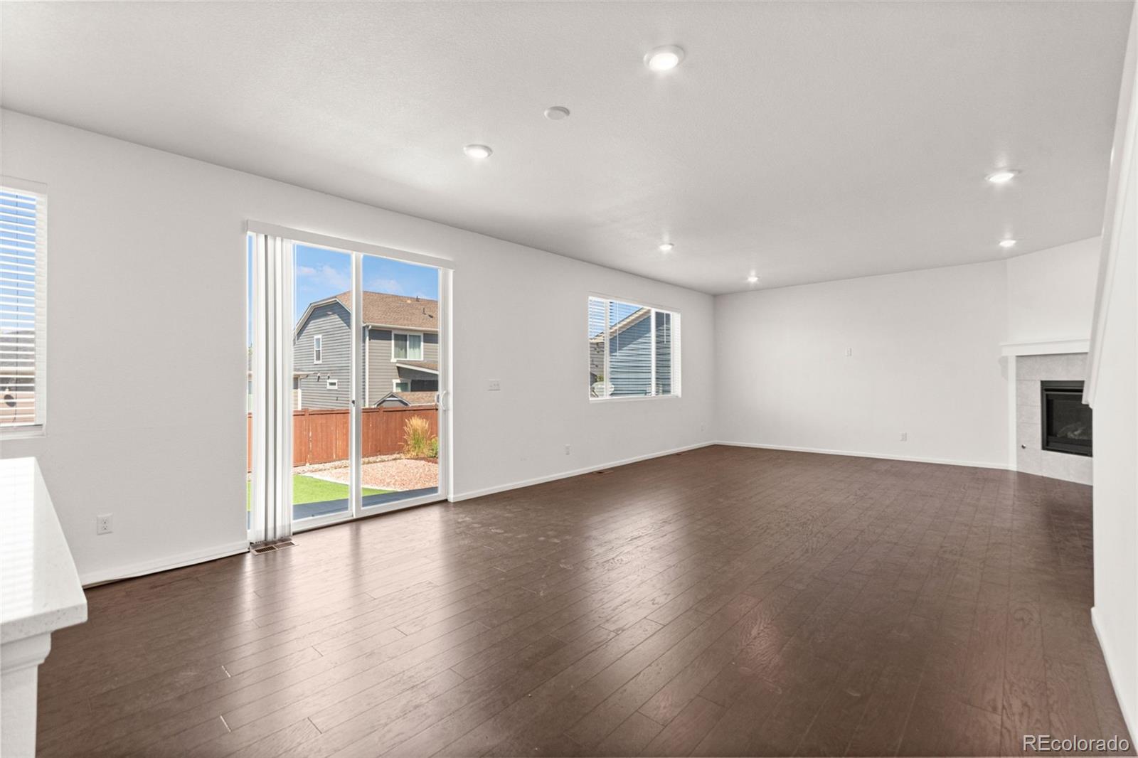 MLS Image #14 for 451 s nucla street,aurora, Colorado